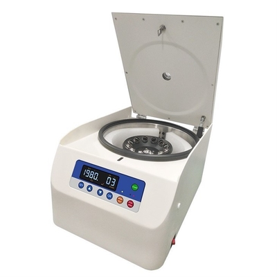 ISO CE-Zentrifuge mit niedriger Geschwindigkeit 5000 Rpm Max 24 Röhren für das Labor