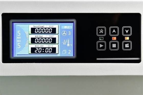 6000 U/min Standfläche Großkapazität gekühlte Zentrifuge 4*1000 ml
