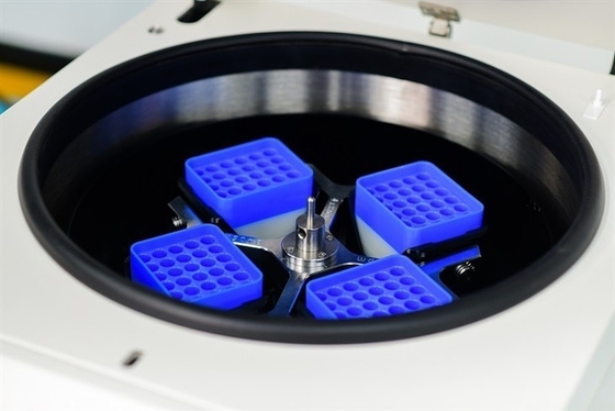 Labtech Boden Stehende Niedriggeschwindigkeits-Blutzentrifuge 6000 Rpm